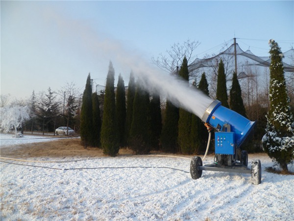 雪霸王造雪機(jī)