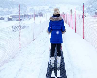 滑雪場策劃要考慮其空間面積，山勢山型